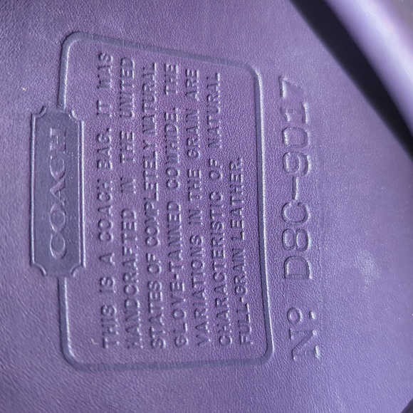 Gorgeous purple vintage coach Abbie zip 9017 💜 - Picture 7 of 7